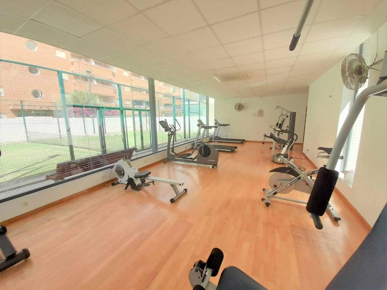Ayf 200M Del Mar 2 Piscinas Pista De Padel Y Gym Lejlighed Oropesa del Mar Eksteriør billede